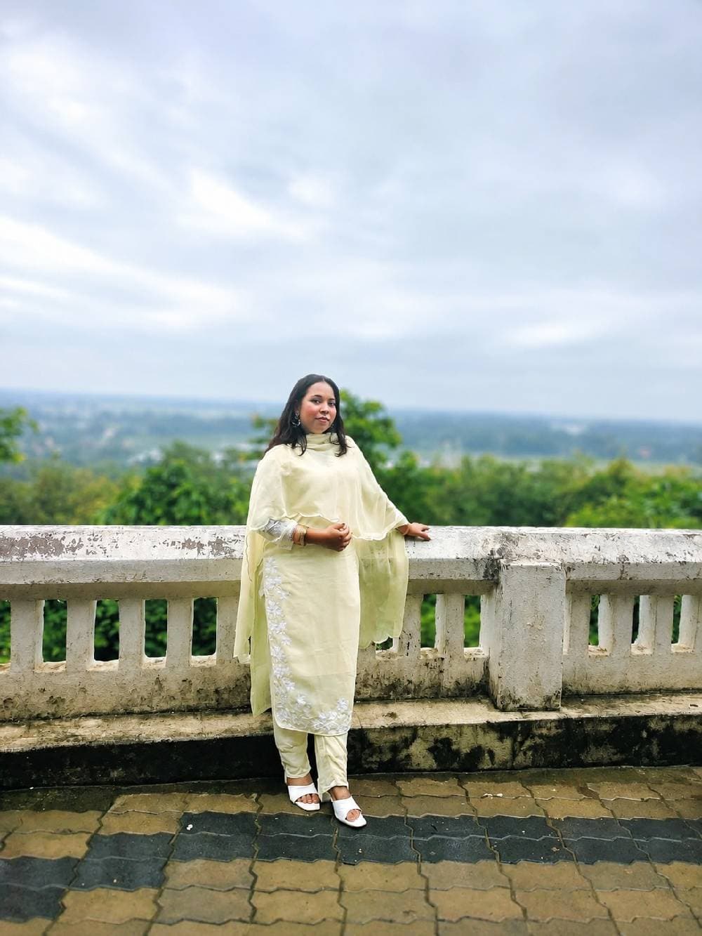 Sanjana - Photo 2